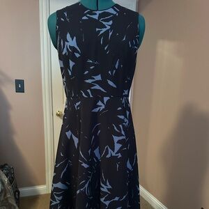 Ann Taylor Navy and Blue Sleeveless Midi Dress
